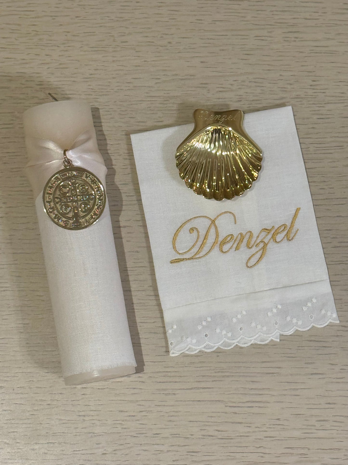 Set de Bautizo con Medalla de San Benito - Personalizado