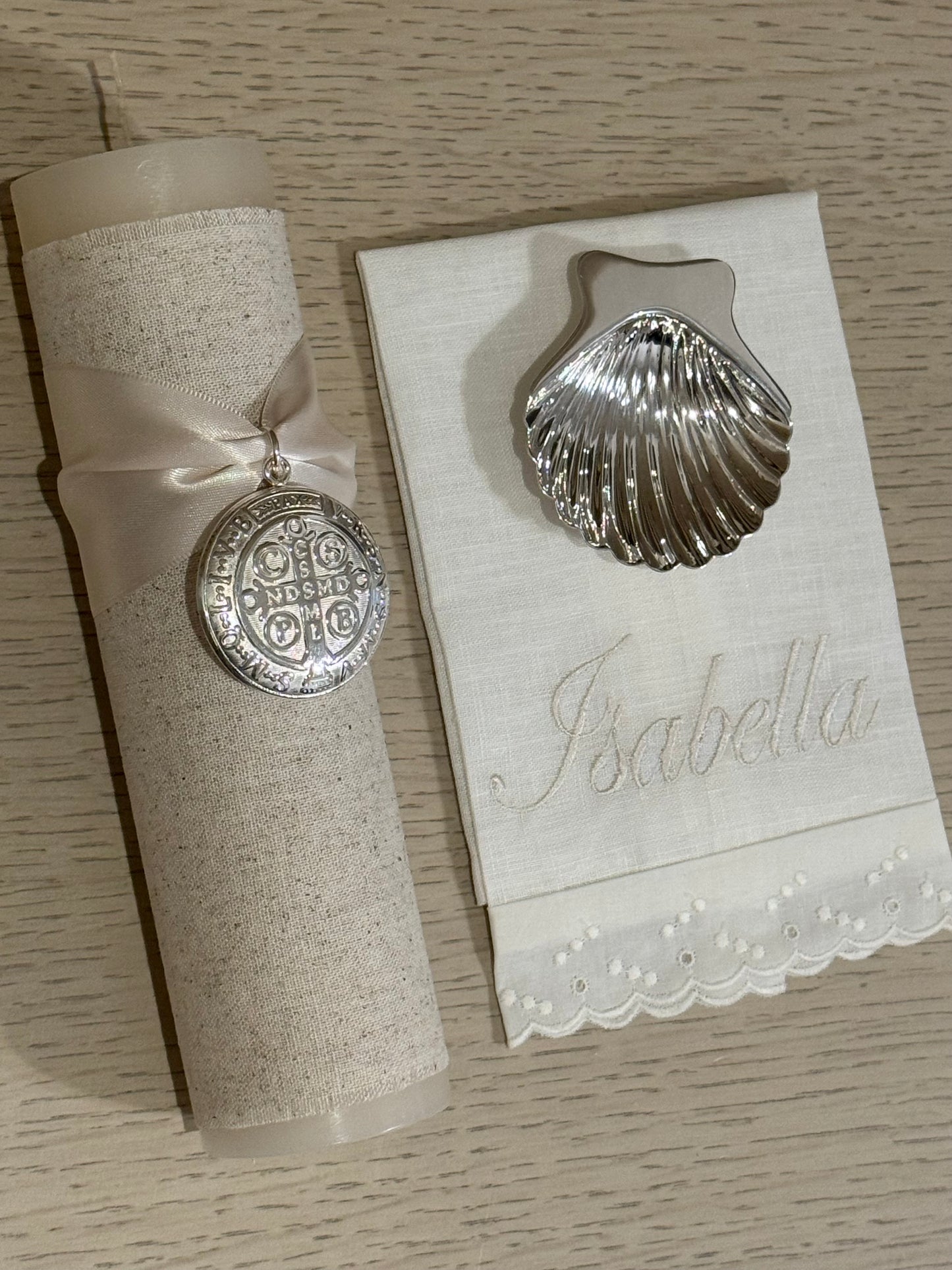 Set de Bautizo con Medalla de San Benito - Personalizado