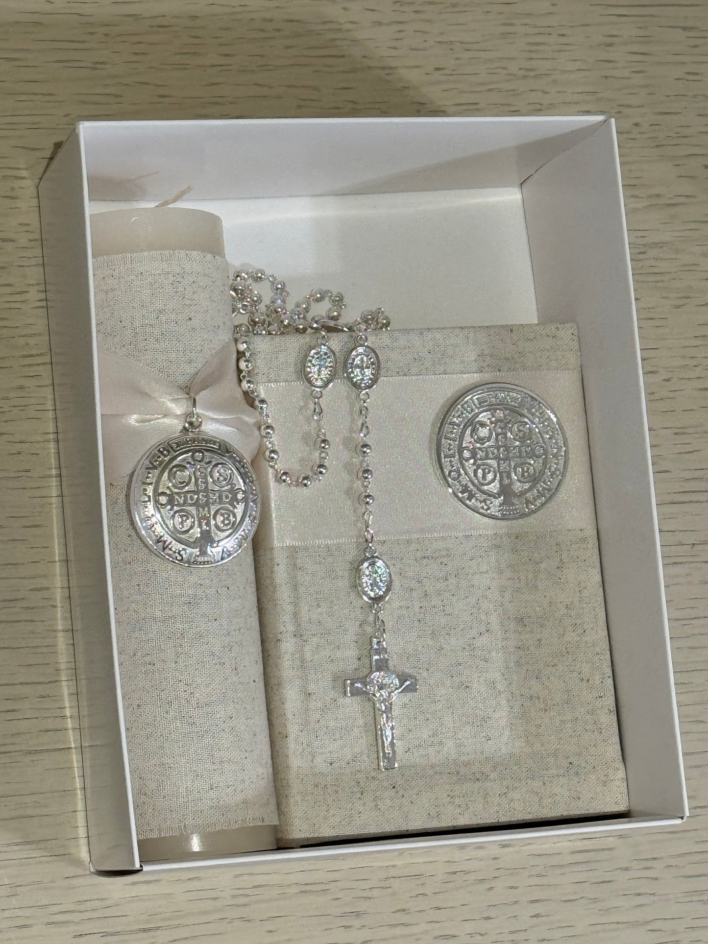 Set de Primera Comunión San Benito