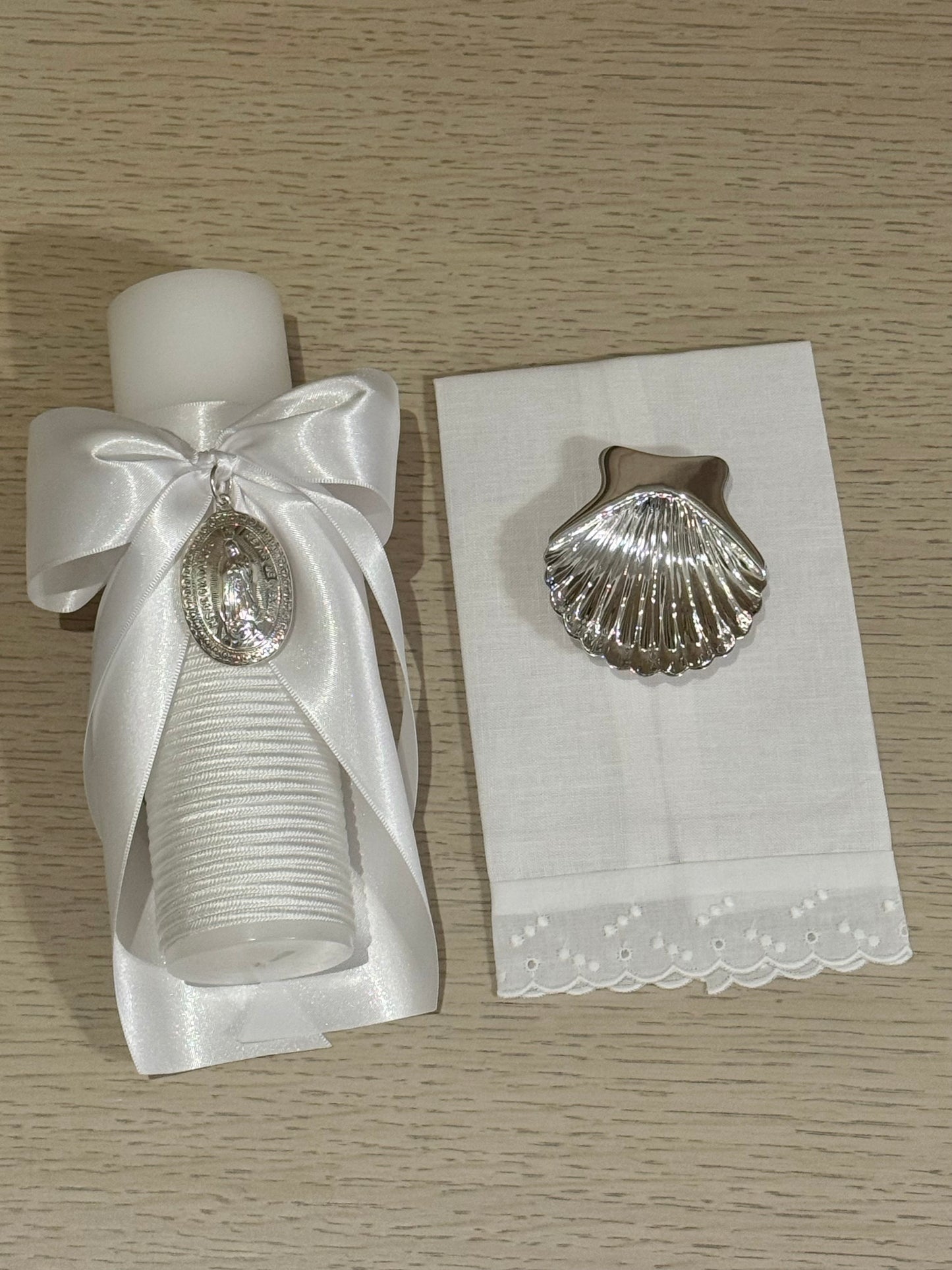 Set de Bautizo con Medalla de la Virgen de Guadalupe
