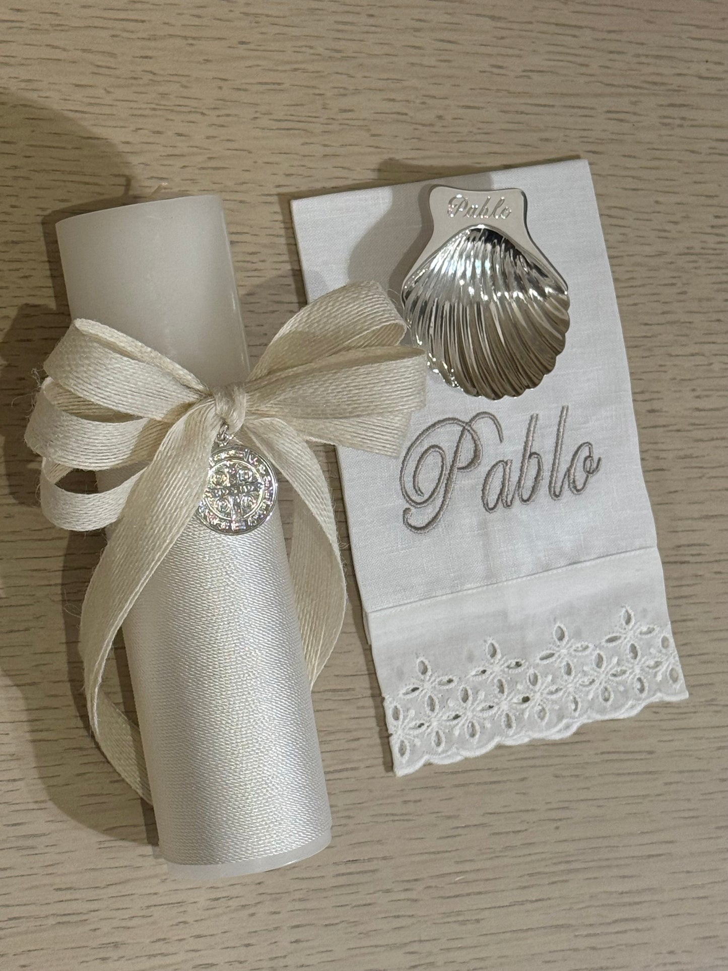 Set de Bautizo con Medalla de San Benito - Personalizado