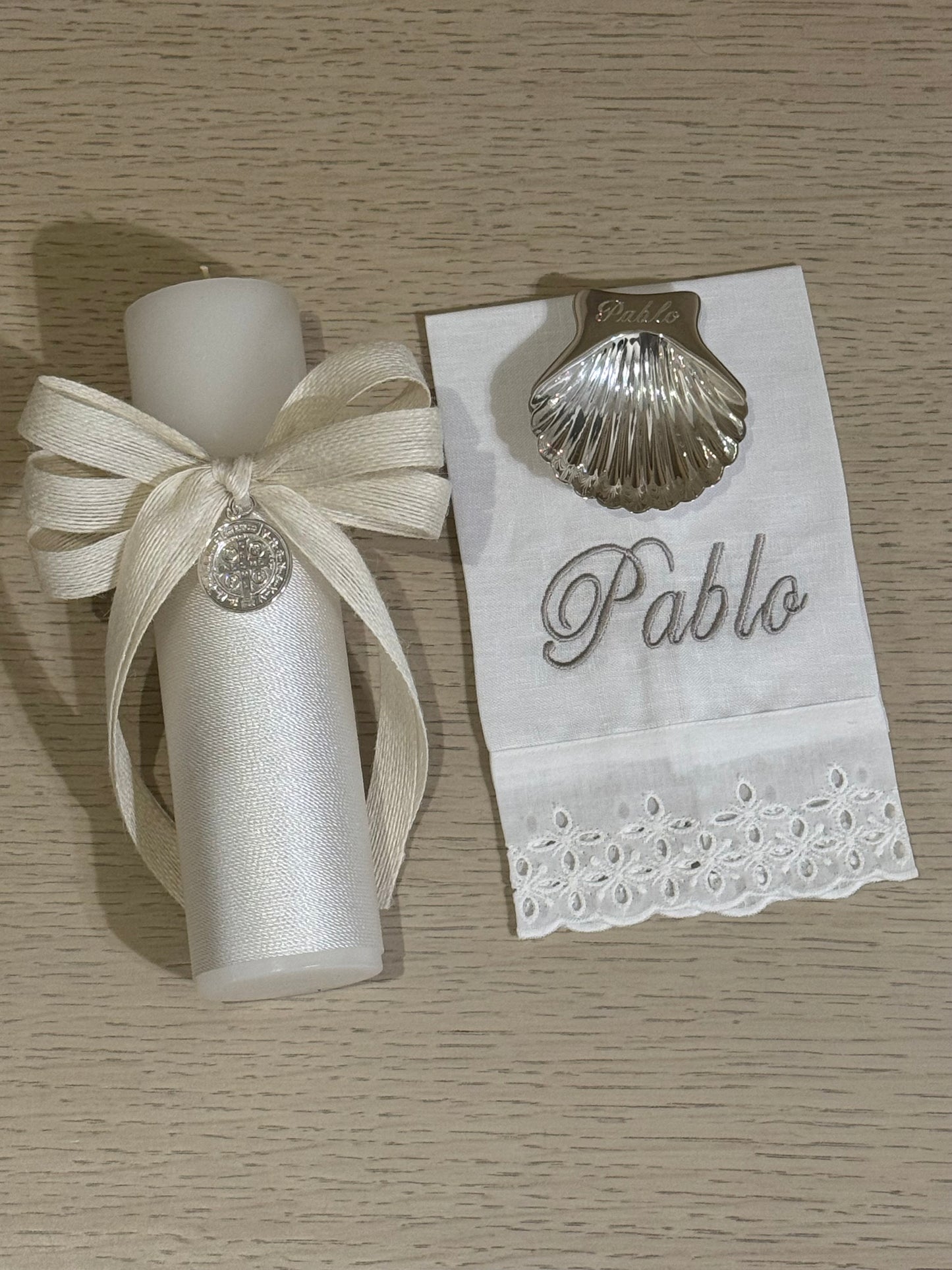 Set de Bautizo con Medalla de San Benito - Personalizado