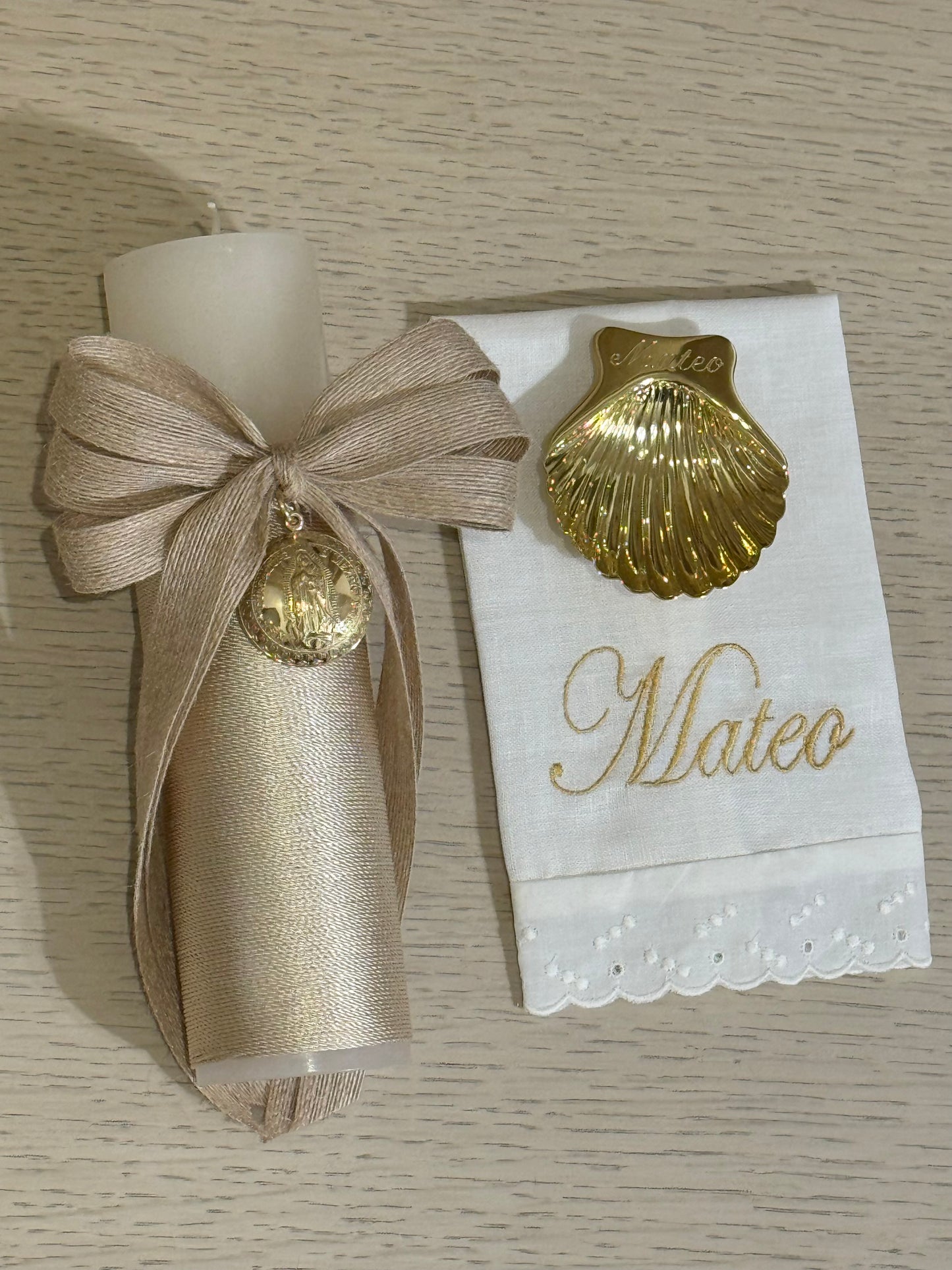 Set de Bautizo con Medalla de la Virgen de Guadalupe - Personalizado
