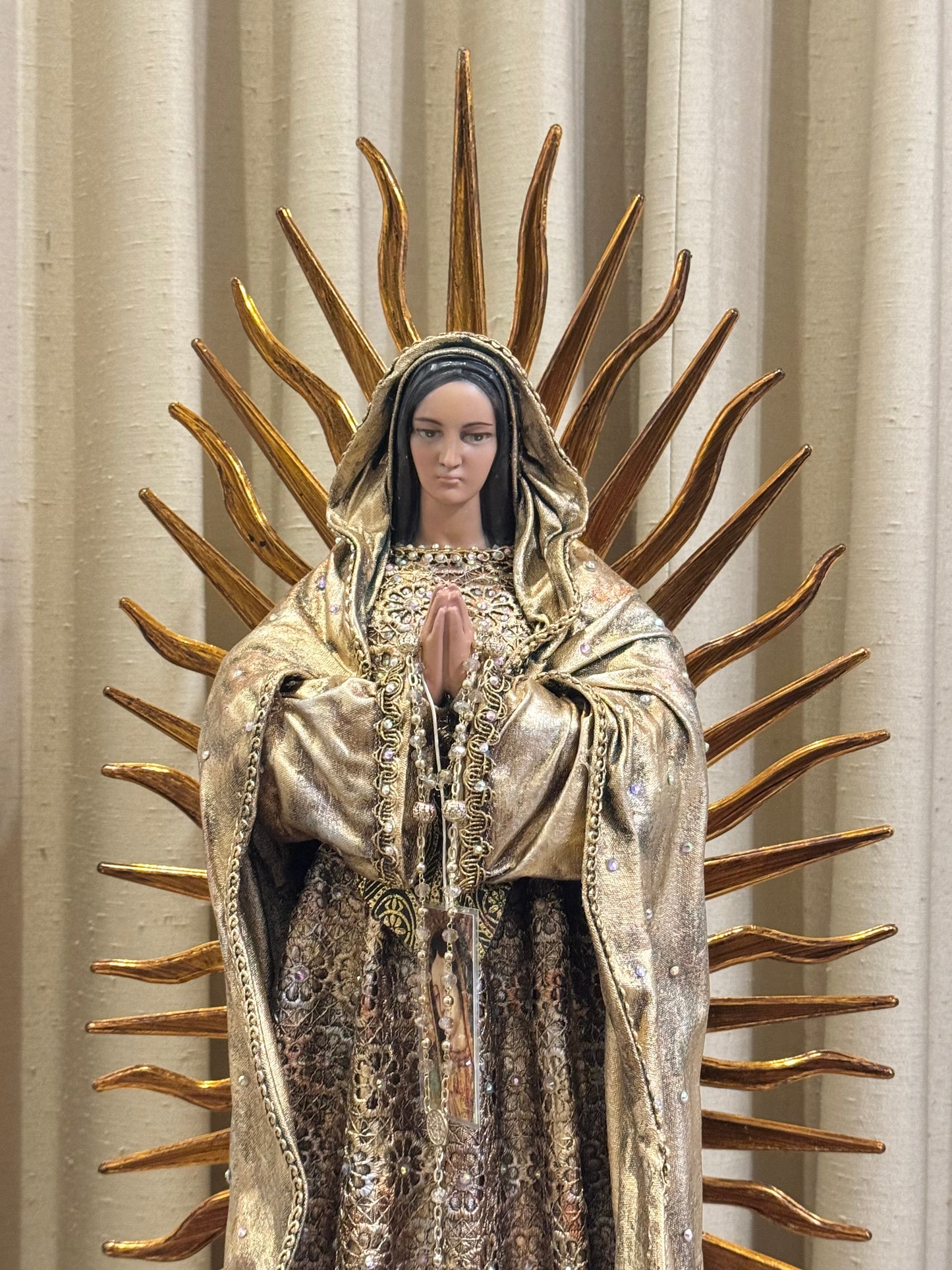 Virgen de Guadalupe 70 cm