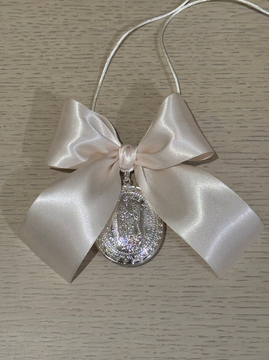 Medallón Grande para cuna de la Virgen de Guadalupe / Moño Satinado