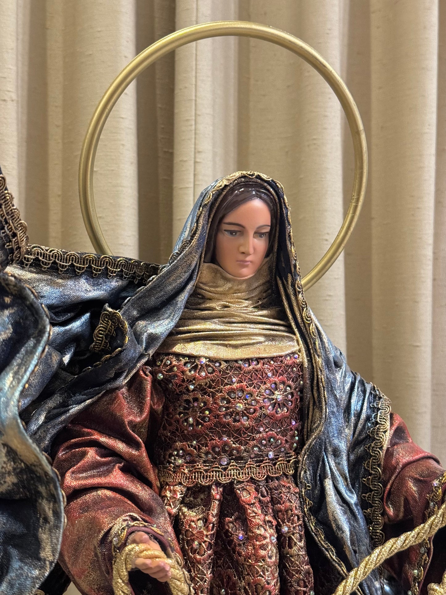 Virgen Desatanudos 62 cm