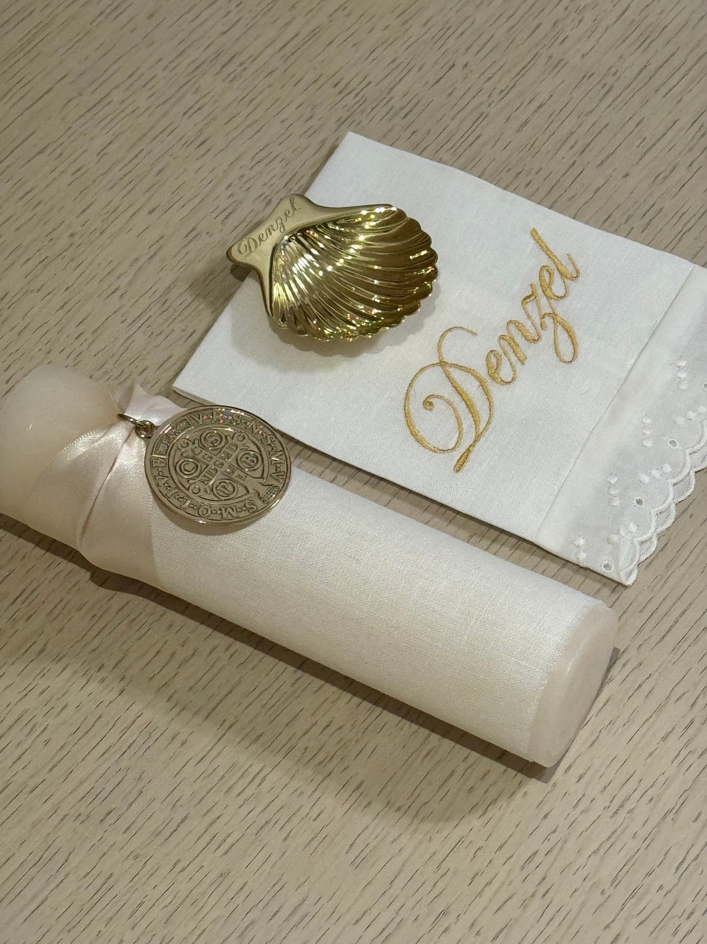 Set de Bautizo con Medalla de San Benito - Personalizado