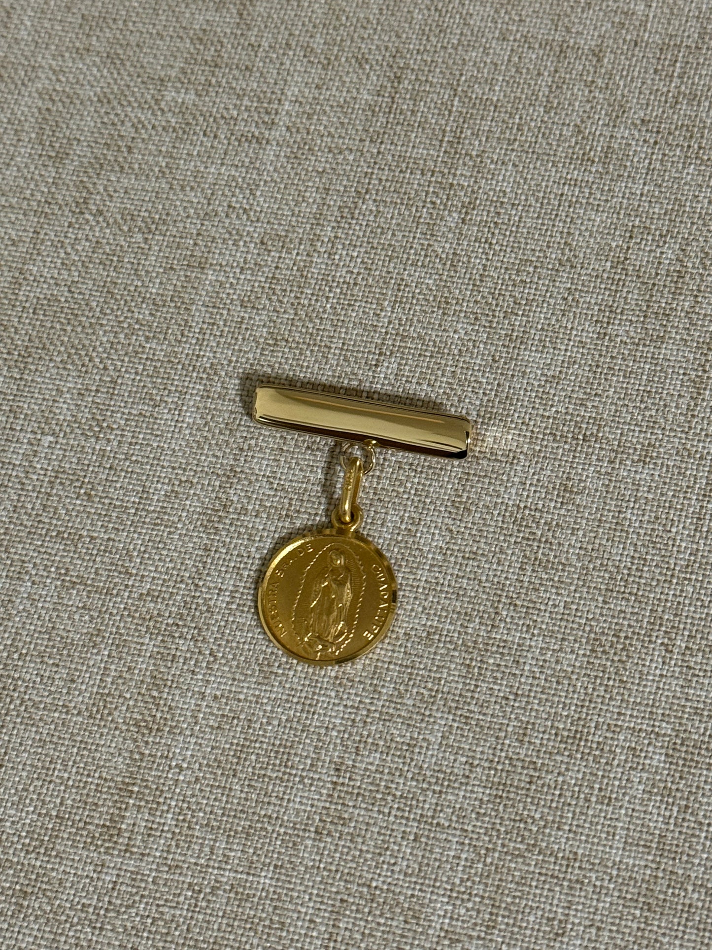 Medalla de Virgen de Guadalupe Oro 14K y Barra de Oro 14K