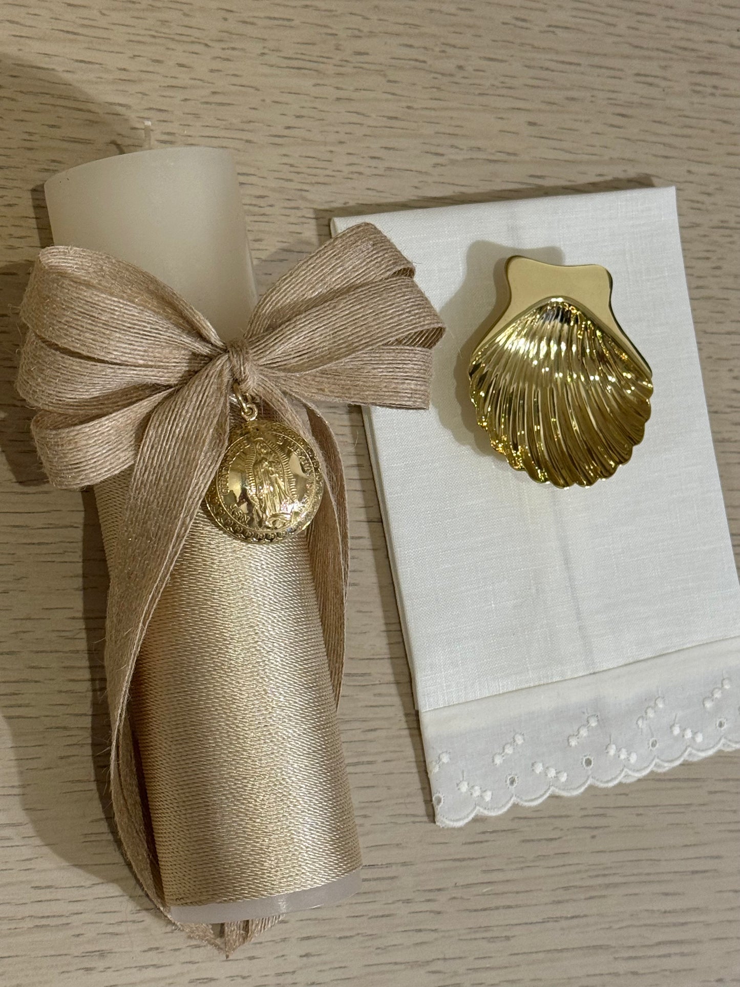 Set de Bautizo con Medalla de la Virgen de Guadalupe