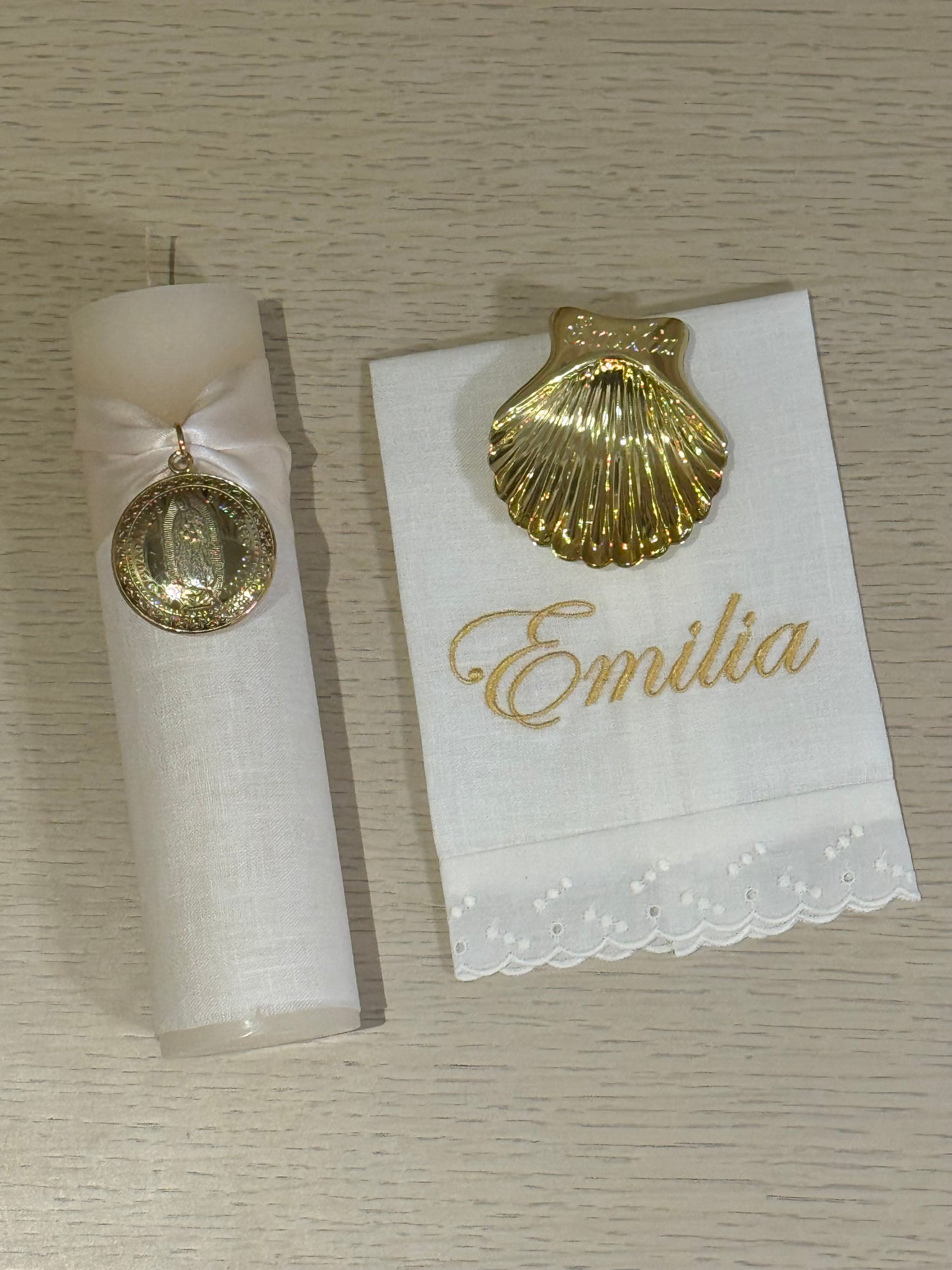 Set de Bautizo con Medalla de la Virgen de Guadalupe - Personalizado