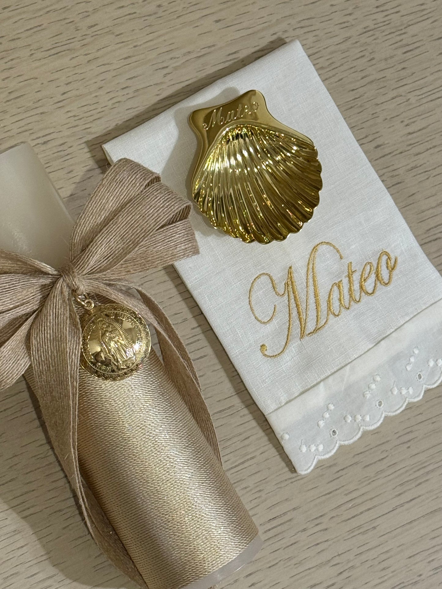 Set de Bautizo con Medalla de la Virgen de Guadalupe - Personalizado