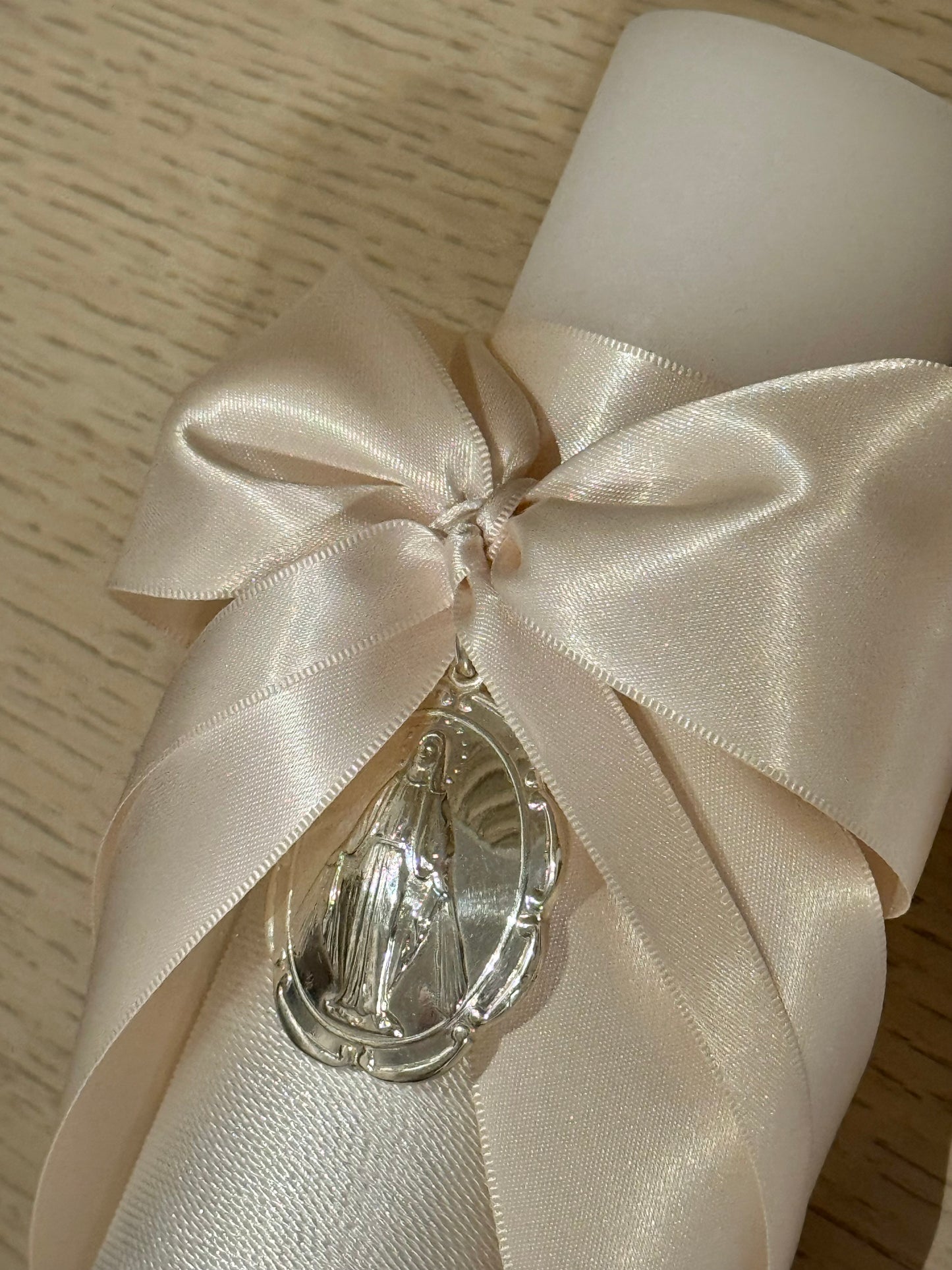 Set de Bautizo con Medalla de la Virgen Milagrosa - Personalizado