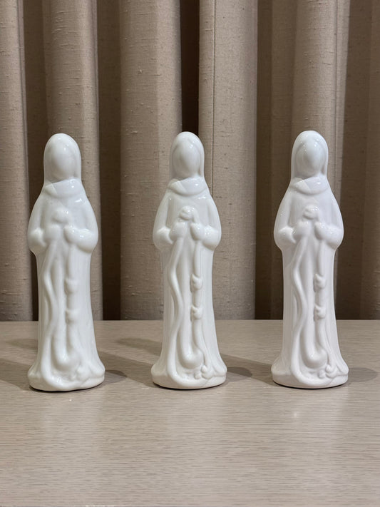 Virgen Desatanudos de Cerámica 21 cm / Paquete de 10 piezas