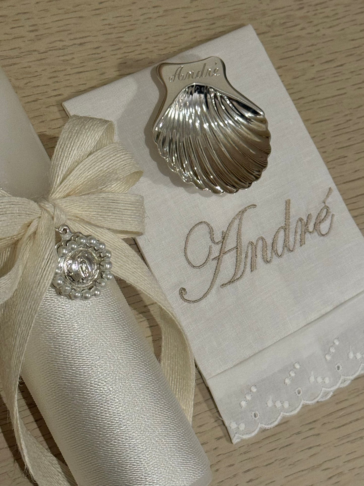 Set de Bautizo con Medalla de la Virgen de Guadalupe - Personalizado