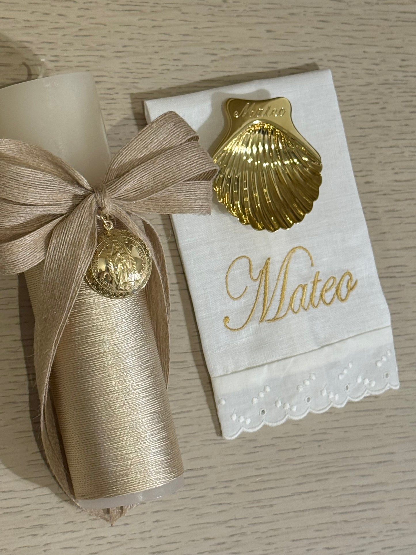 Set de Bautizo con Medalla de la Virgen de Guadalupe - Personalizado