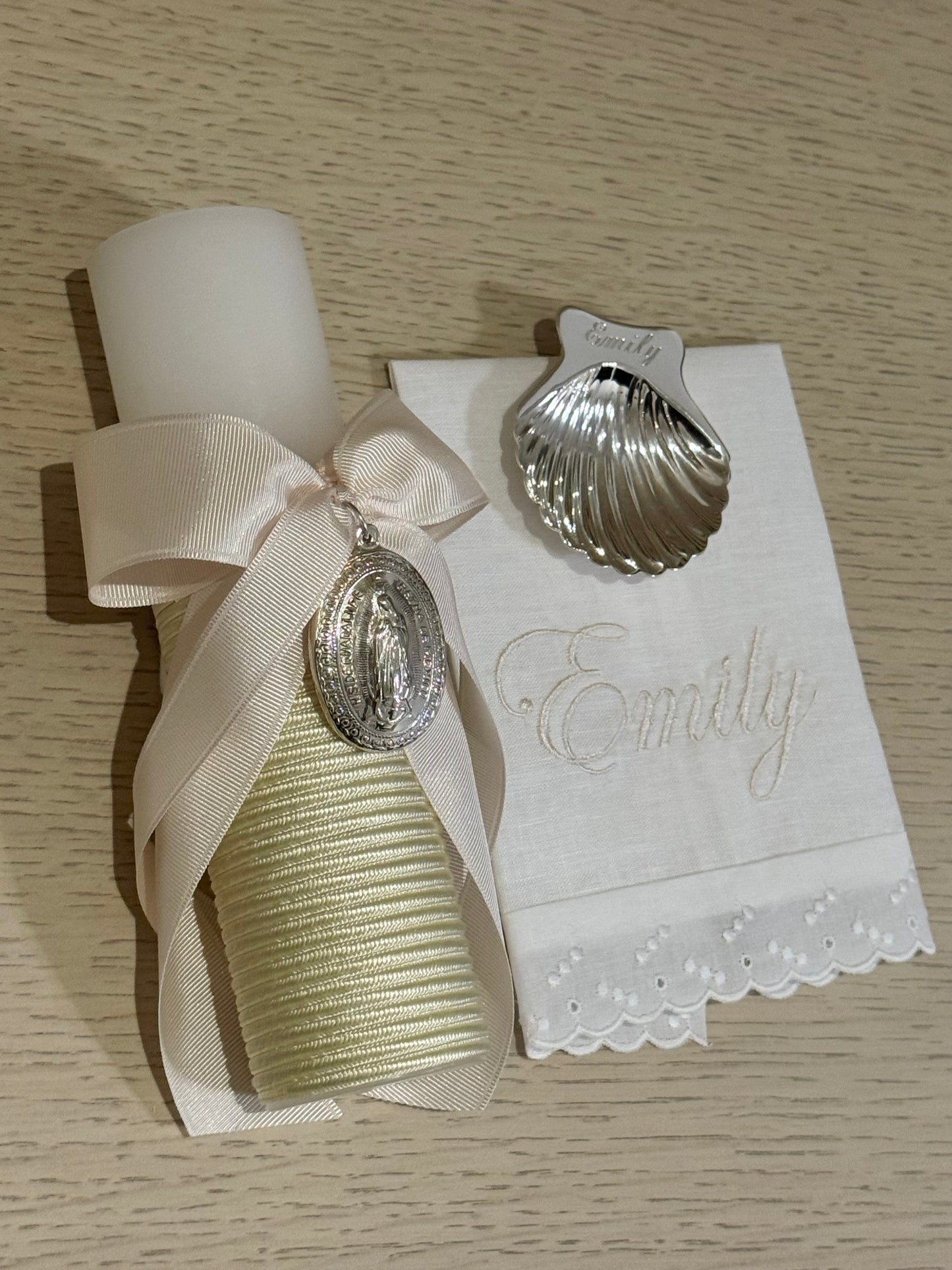 Set de Bautizo con Medalla de la Virgen de Guadalupe - Personalizado