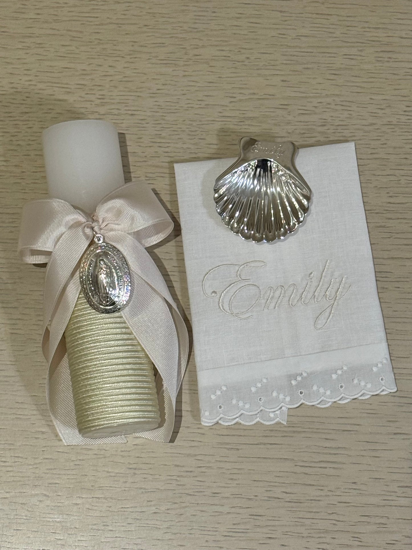 Set de Bautizo con Medalla de la Virgen de Guadalupe - Personalizado