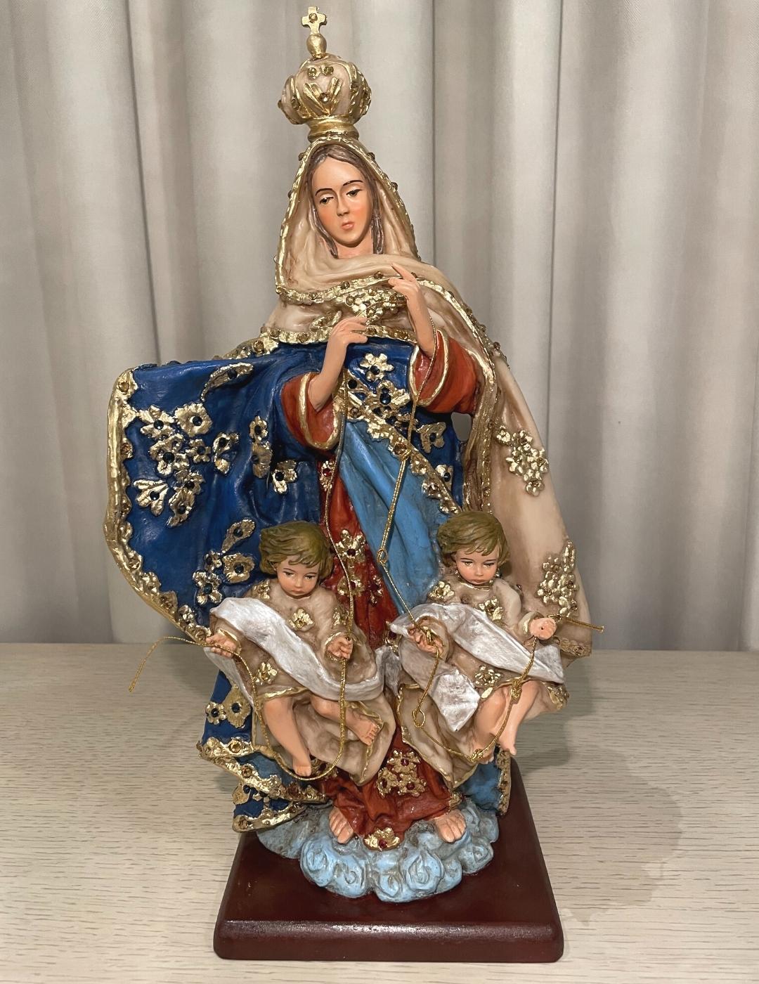Virgen Desatanudos 39 cm