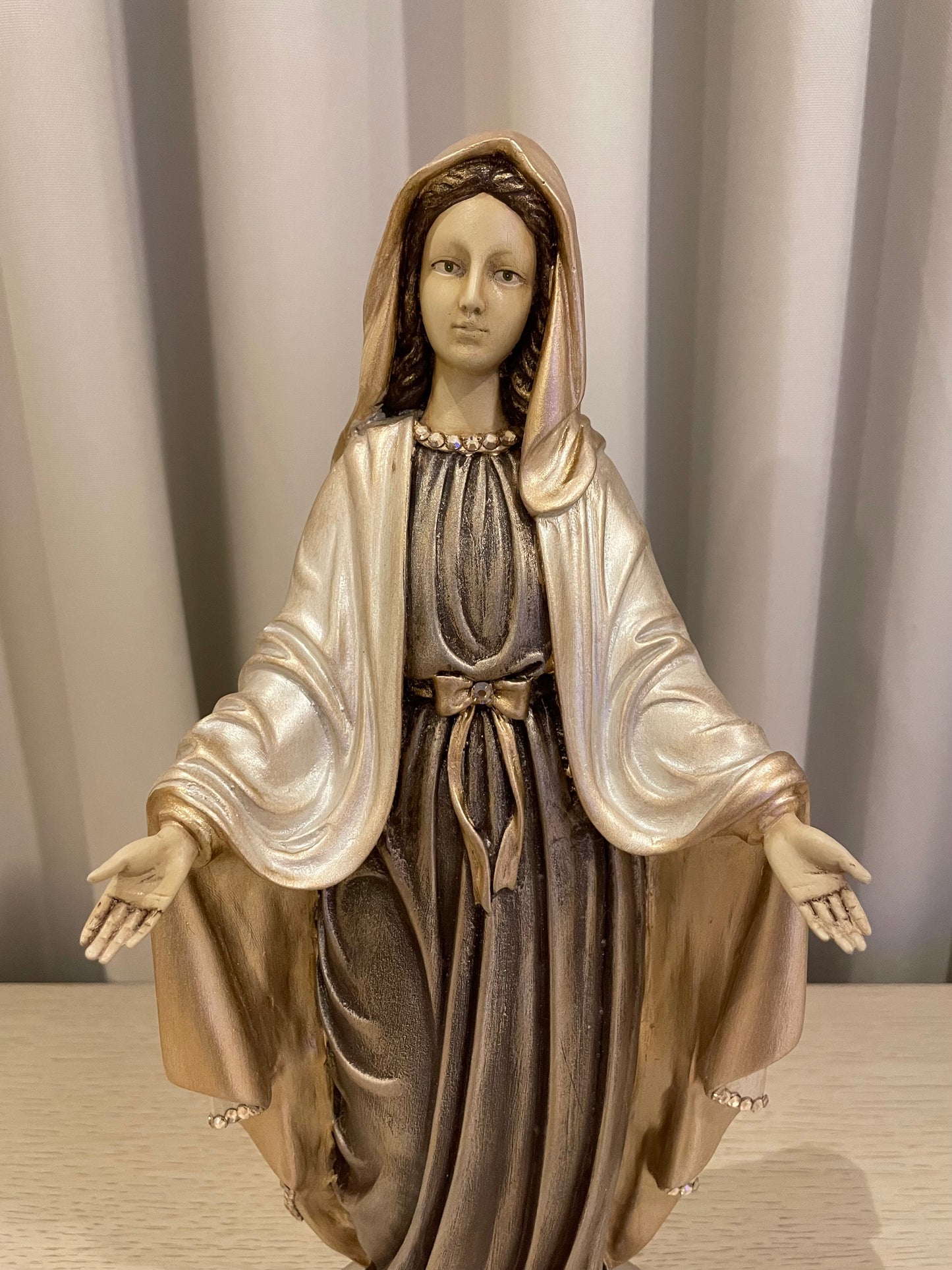 Virgen Milagrosa 38 cm
