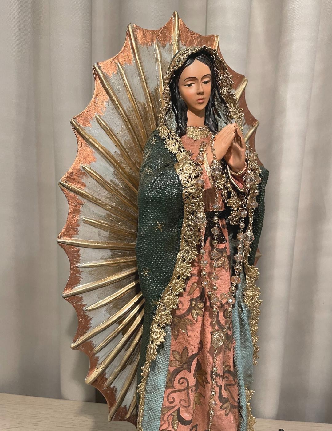 Virgen de Guadalupe 52 cm