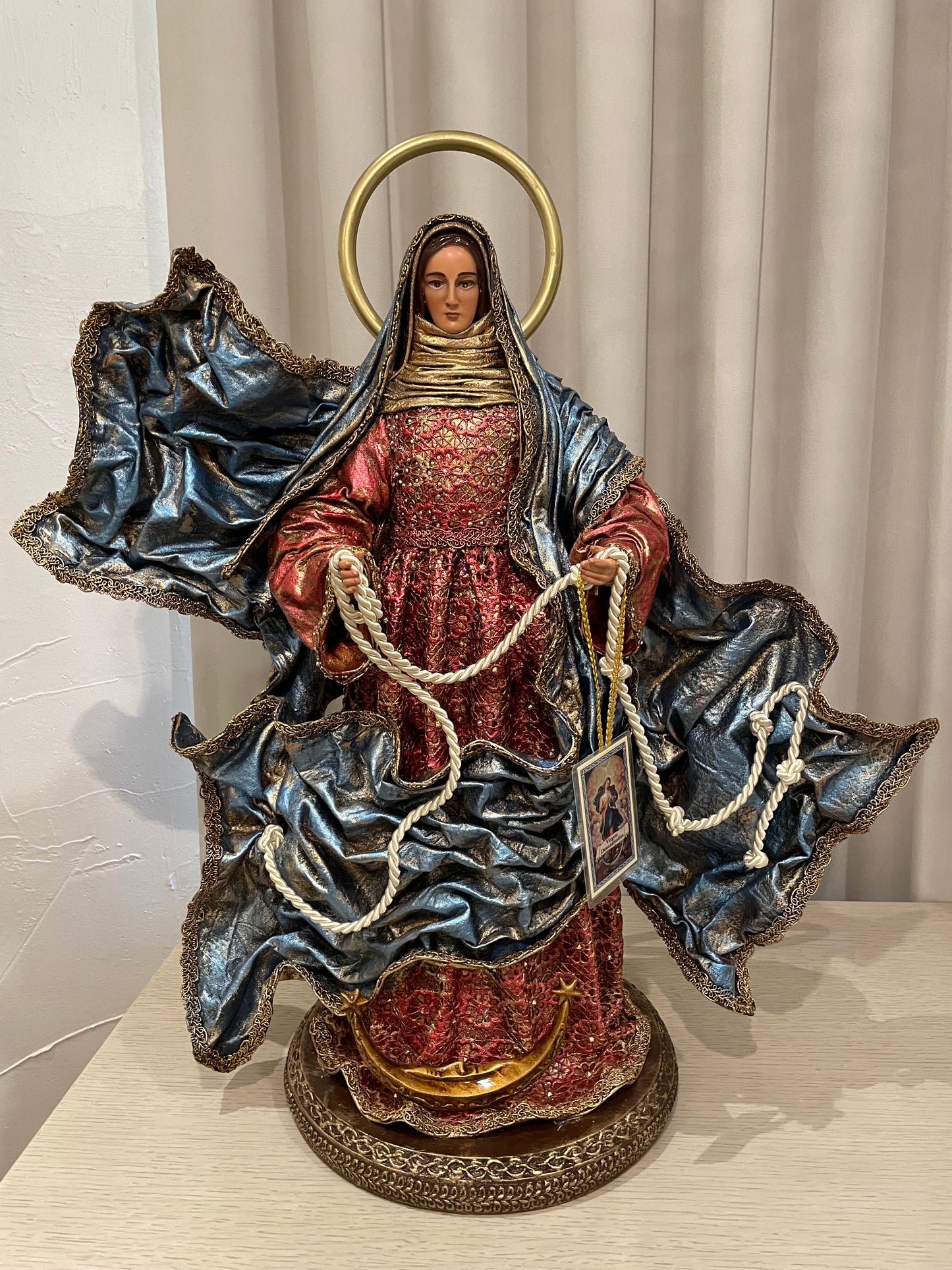 Virgen Desatanudos 62 cm